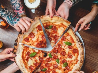 Shuffleboard, Pizza and Drinks | The Box thumbnail