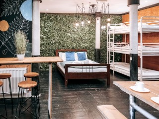 Infinity Plaza Apartment | Sleeps 10 thumbnail