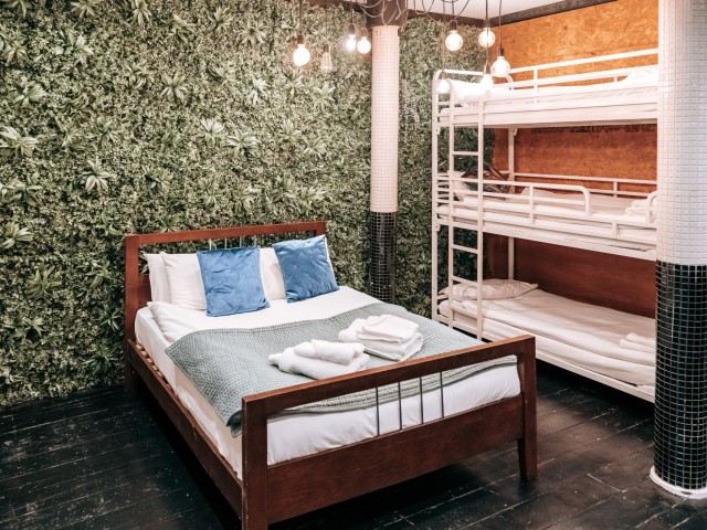 Infinity Plaza Apartment | Sleeps 10 image