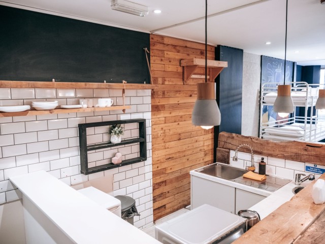 Infinity Plaza Apartment | Sleeps 10 image