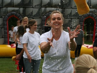 It's A Knockout thumbnail