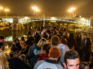 Party Boat thumbnail