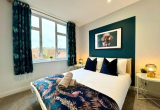 3 Bedroom Apartment | Sleeps 10