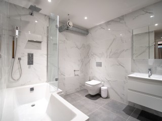 Umbrella Apartments | Depot Sleeps 12 thumbnail