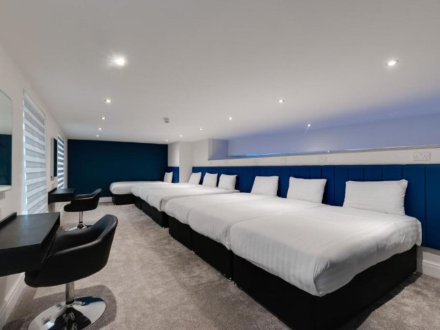 Temple Court Apartments image