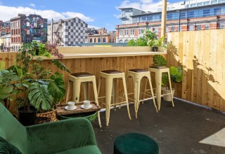 Iconic Townhouse | Sleeps 20