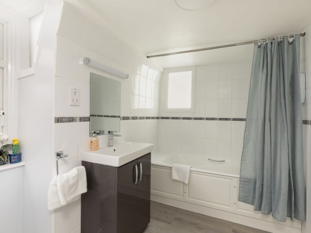 17 Sleeper Mignon Townhouse image