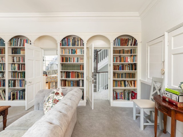 17 Sleeper Mignon Townhouse image