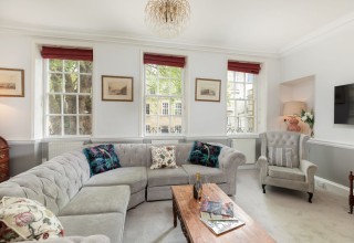 17 Sleeper Mignon Townhouse