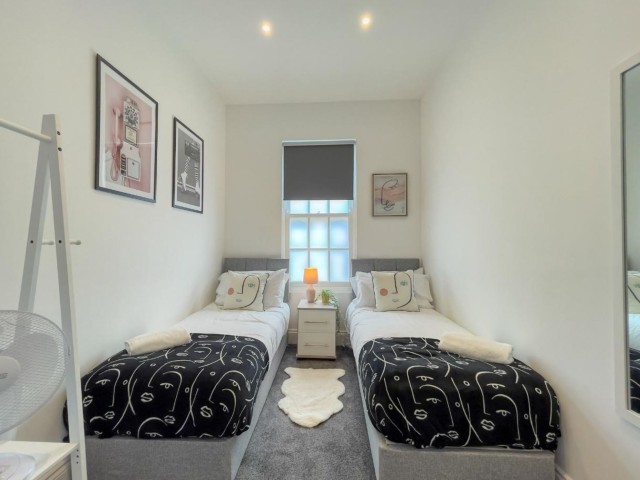 A Stones Throw Apartment | Sleeps 8 image