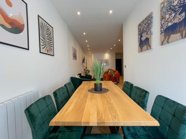 A Stones Throw Apartment | Sleeps 8 image