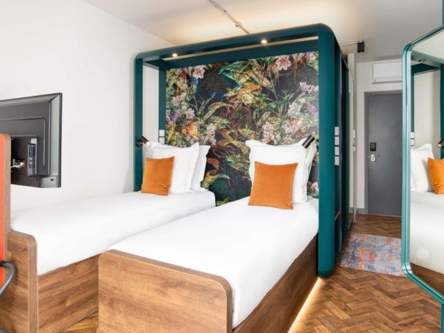 Yotel Hotel Deansgate image