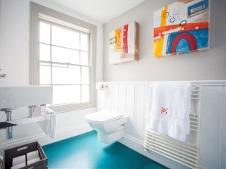 18 Sleeper House thumbnail