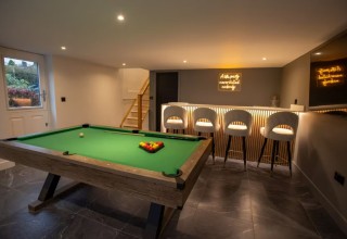 Luxury 5 Bedroom House | Sleeps 10