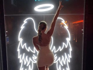 Drinks & Food Platinum (15 people) | Dirty Martini thumbnail