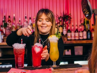 1 x Round | Junkyard Golf thumbnail