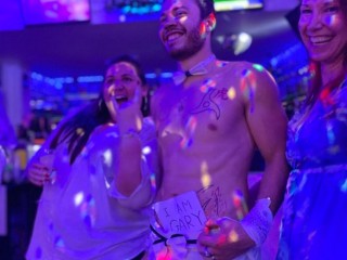 Butler in the buff & Strip thumbnail