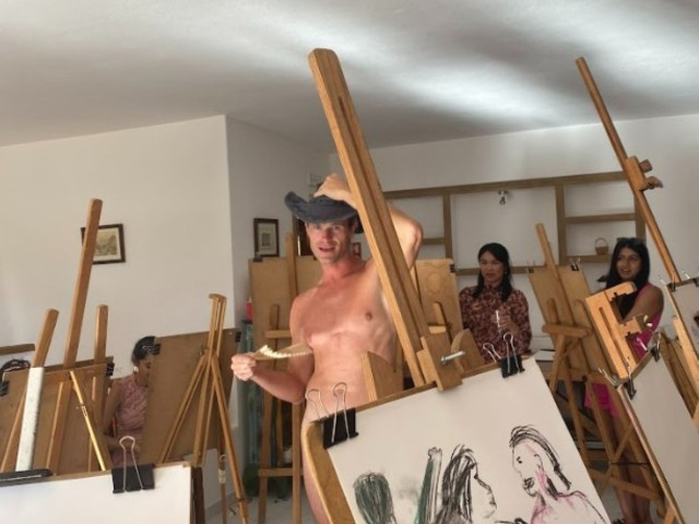 Nude Life Drawing Class | At Your Villa image