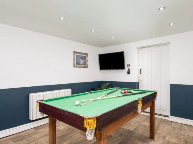 The Farmhouse | Sleeping 24 image