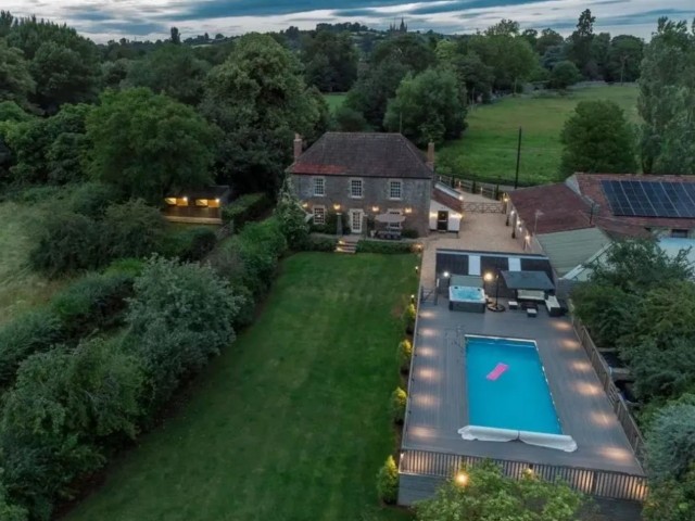 The Farmhouse | Sleeping 24 image