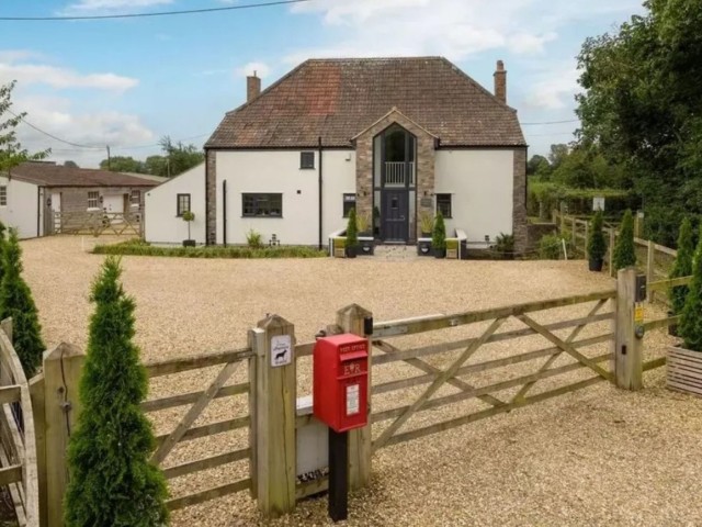 The Farmhouse | Sleeping 24 image