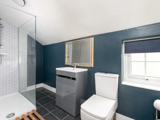 The Farmhouse | Sleeping 24 thumbnail