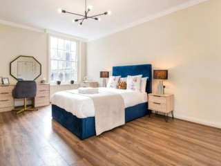 20 Sleeper Townhouse | Rodney Street thumbnail