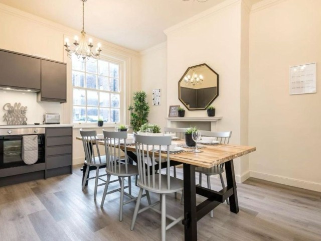 20 Sleeper Townhouse | Rodney Street image