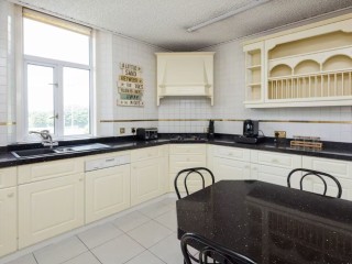 Large House With Pool | Sleeps 24 thumbnail