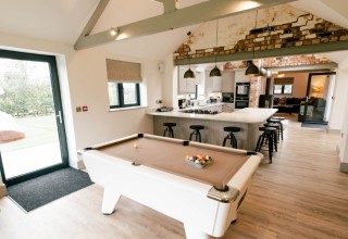 Converted Barn With Hot Tub | Sleeping 12
