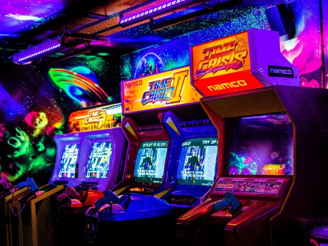Arcade Games & Drinks | NQ64 image
