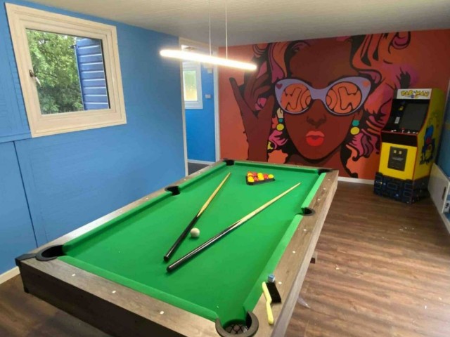 22 Sleeper House with Hot Tub and Games Room image