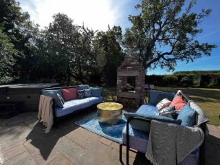 22 Sleeper House with Hot Tub and Games Room thumbnail