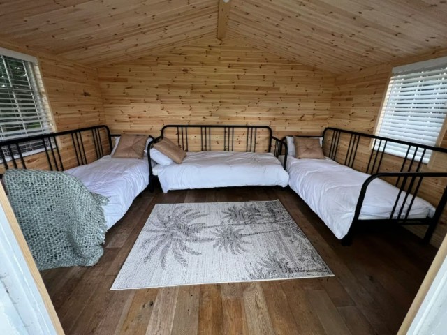 22 Sleeper House with Hot Tub and Games Room image