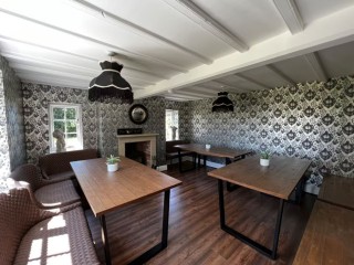 22 Sleeper House with Hot Tub and Games Room thumbnail