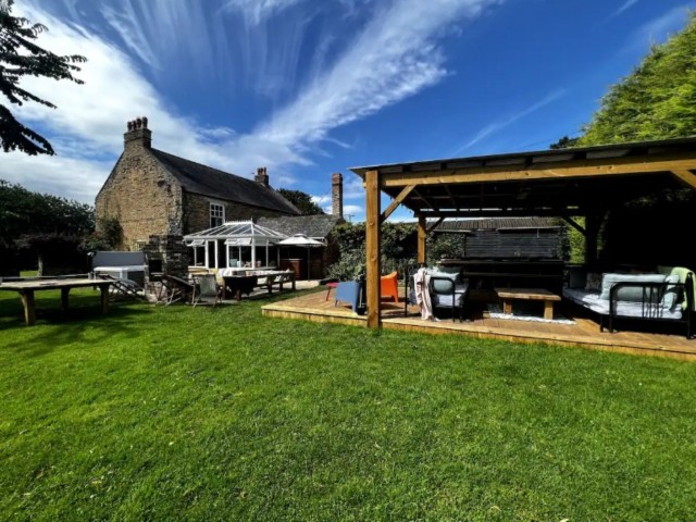 22 Sleeper House with Hot Tub and Pool Table image