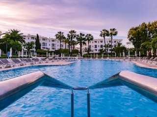 Vila Petra Aparthotel thumbnail