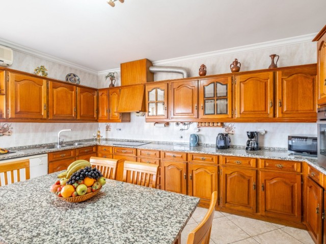 37 Sleeper Villa | Royal Mill image