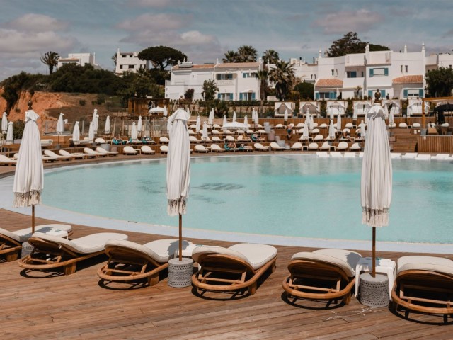 Beach Club Bed & Drinks image