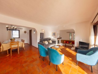 12 Sleeper Villa | Kailua thumbnail