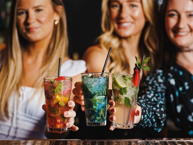 Cocktail Class and Free Bet | Casino image