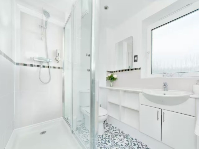 Gorgeous Townhouse | Sleeps 15 image