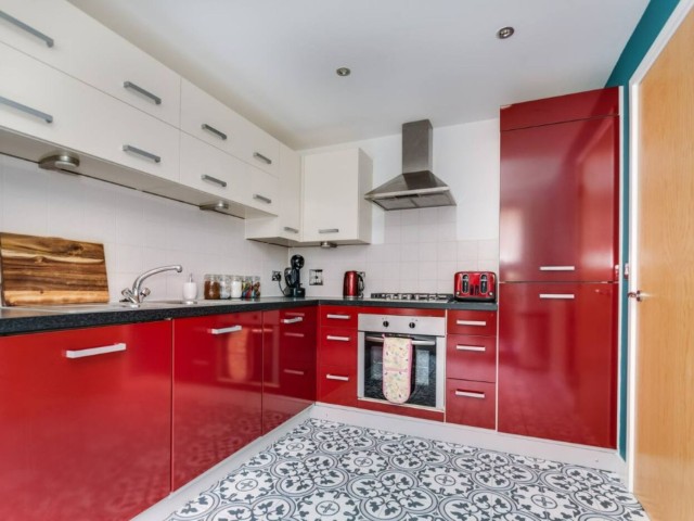 Gorgeous Townhouse | Sleeps 15 image