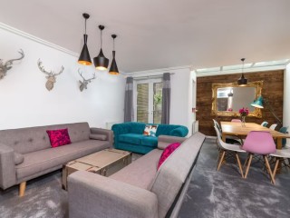 Boho Chic Townhouse | Sleeps 15 thumbnail