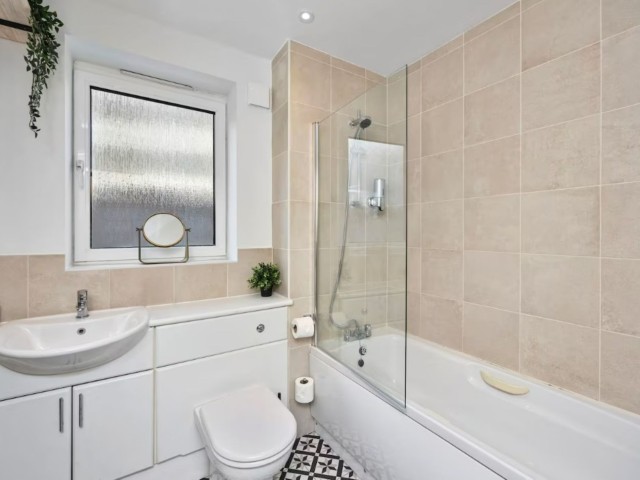 Scandi Townhouse | Sleeps 15 image