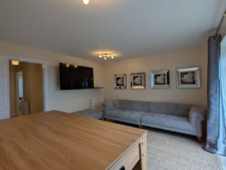 8-10 Sleeper House with Hot Tub thumbnail