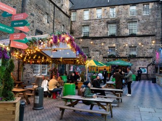 Table & Drinks | The Three Sisters thumbnail