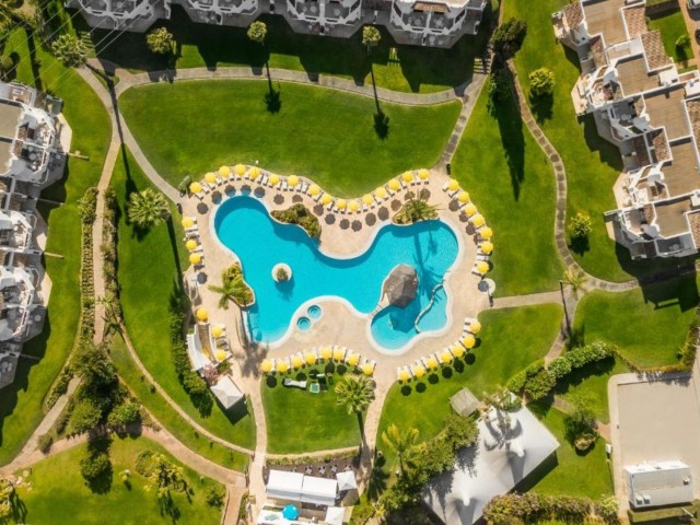 Clube Albufeira Garden Village image