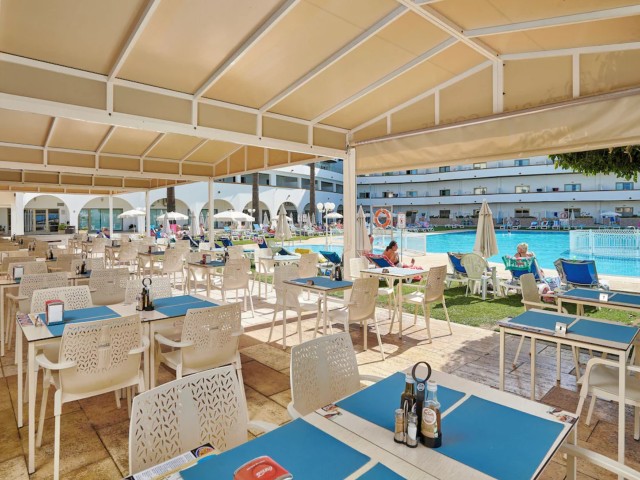 Brisa Sol Apartments image