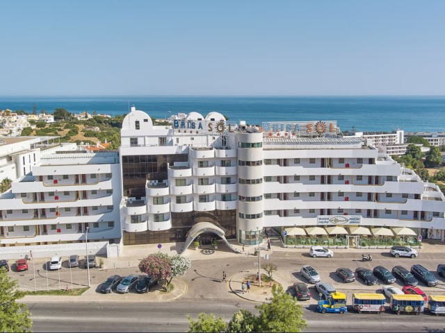 Brisa Sol Apartments image